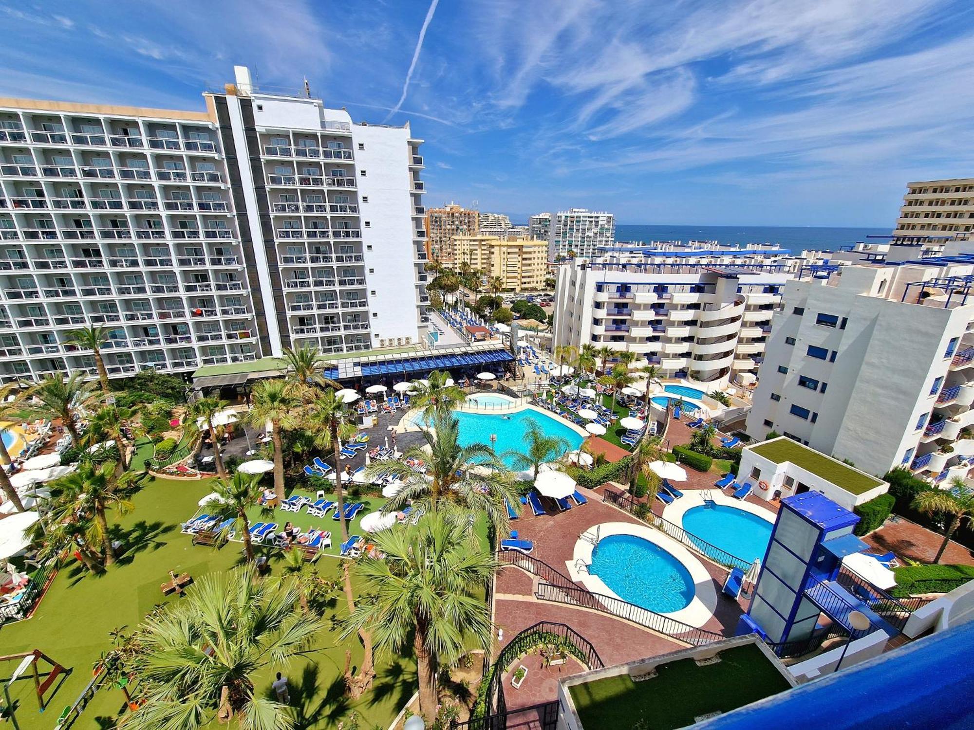 דירות בנאלמדנה Acogedor Piso Con Terraza Y Parking! מראה חיצוני תמונה